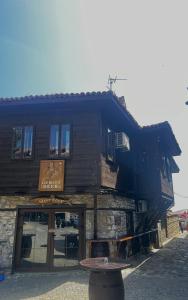 Nea Mesemvria Boutique