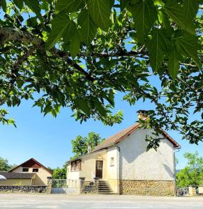 Villas Charming house in quiet village : photos des chambres