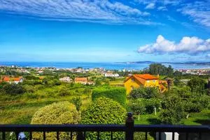 Desconectaengalicia Casa Vidal Lanzada con vistas al mar - Noalla