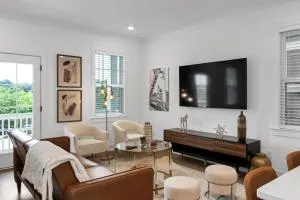 The Lakeside Landing - Old Hickory