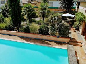 Maisons de vacances Maison pour 2 personnes avec piscine privative : Maison 1 Chambre