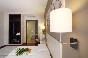 Dormavalencia Hostel Regne