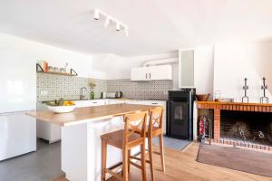 Casa acollidora i familiar amb jardi i barbacoa