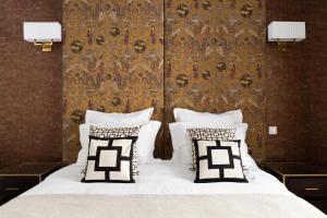 Champs Élysées Montaigne Luxury 2 bedroom