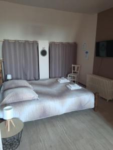 Maisons d'hotes La Maison Genevier - Chambre Doreline : photos des chambres