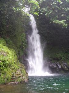 Private Apartment nearby Natural Hot Springs & Waterfall