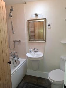 Aberlour Cottages - Bolthole & Retreat