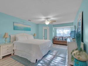 Hidden Dunes Cottage 195 by Newman-Dailey