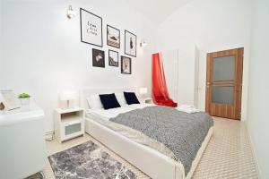 Central Liberty Square JF Kennedy apartment - By OpenHouse