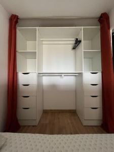 Appartements Appartement avec vue sur le lac : photos des chambres