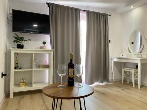 Studio apartment Adrijana