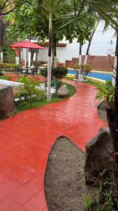 Hotel y Suites Los Encantos