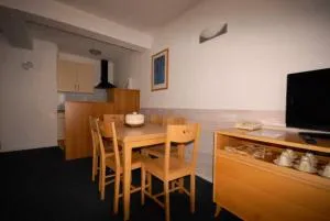 LE CHALET - Piscine 7 - 2 Pièces pour 6 Personnes MAE-8834 - غوريت