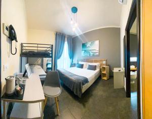 Quadruple Room room in Hotel Ristorante Centosedici