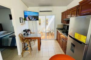 La Casita Amarilla de Santa Ana