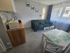 Apartament Słowik Dębina 24