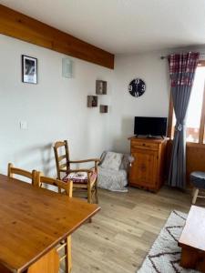 Résidence Carene - Appartement · Proche des pistes · Balcon MAE-8151