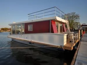 Wave Rider No 2 Comfortable holiday residence - Kölzow