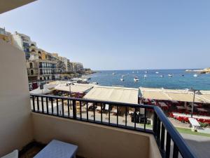 Attard Seafront Apartment 2 in Marsalforn