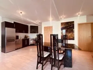 Reykjavik Peace Center Guesthouse - Garðabær