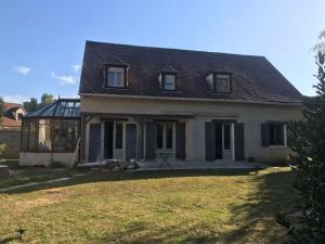 Maisons de vacances Le Colombier : Maison 5 Chambres