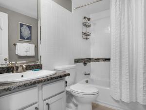 Jade East Towers 0910 by Newman-Dailey