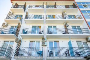 Simple Pleasures Shekvetili