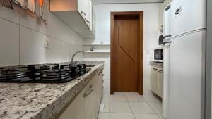 Apartamento há 500 mts da rua coberta