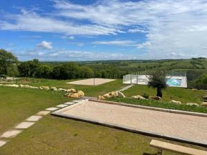 Grange avec vue, proche de Sarlat, calme et dépaysement au coeur du Lot