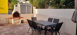 Apartment Lancana - by Marina Drage 