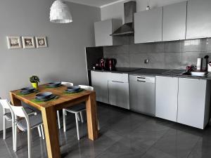 APARTAMENT DINA