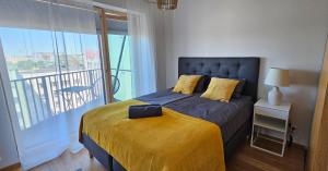 City Stay Tallinn apartment with seaview