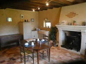 B&B / Chambres d'hotes Gite Bois Gaillard : photos des chambres