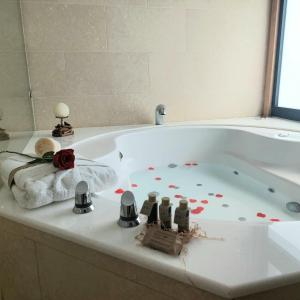 Villas Mamma Mia pool heat Private & Jacuzzi