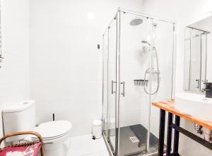 Bluetile Sol Apartment