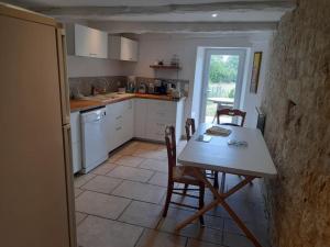 Maisons de vacances Gite de caractere : photos des chambres