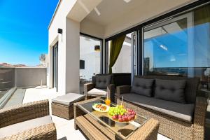 Apartments Diva Sea View