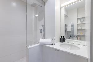 Appartement Cosy au cœur du Triangle d Or avec Climatisation