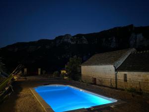 B&B / Chambres d'hotes Manoir du Charme dans les Gorges du Tarn LOZERE : photos des chambres