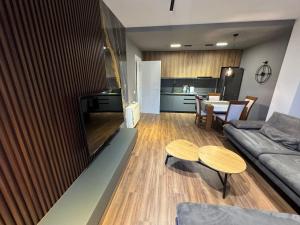 HomeRent Old Bazaar 21