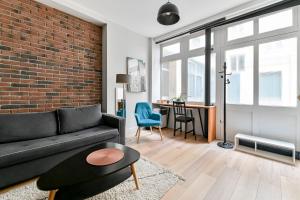 Cozy Bastille & The Marais N77