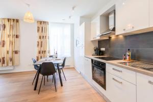 Ereva Seaside 1 bedroom modern apartment