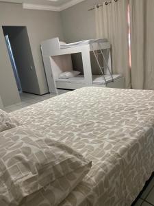 apartamento mobiliado praia do futuro 200m da praia