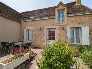 Charmant gîte en Berry avec terrasses, jardin et parking privé, proche de Nohant et La Châtre - FR-1-591-35 - Vallon-en-Sully