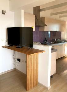 Apartments with parking space Senj - 23402