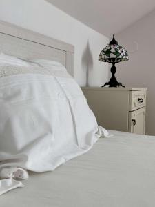 Apartments with parking space Senj - 23402