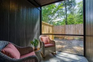 Open Sky Retreat, Pickleball Court, Creek, WIFI, Mountain Views, Starting at 79" - Jenkins Mill