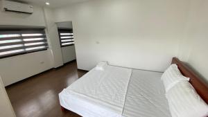 Era Apartment La Thành