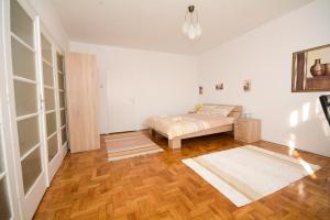 Apartments City Hall