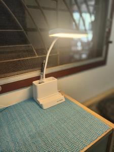 J Place Studio 204 with free Wifi, near Skytrain